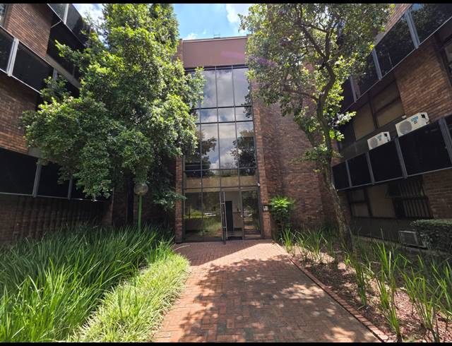 529M² OFFICE TO LET IN ORMONDE